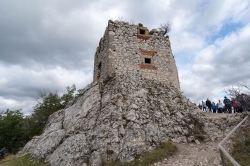 ZŘÍCENINA HRADU DĚVIČKY 2020