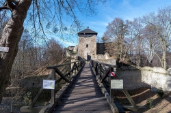 ZŘÍCENINA HRADU LUKOV 2020