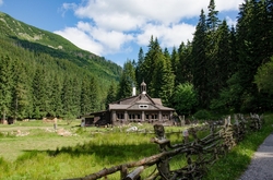 BOUDA V OBŘÍM DOLE