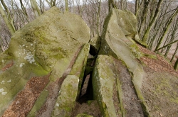 CHŘIBY - ROZŠTÍPENÁ SKÁLA 2020